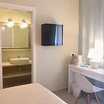 Esmeralda's Guest house 4*