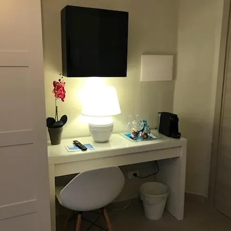 Esmeralda's 4* Porto San Paolo (Sardinia)