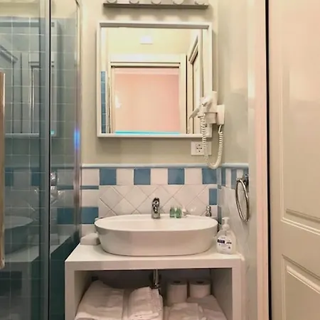 Esmeralda's Guest house